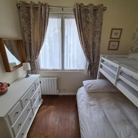 Daire Msk65 Pyrenees